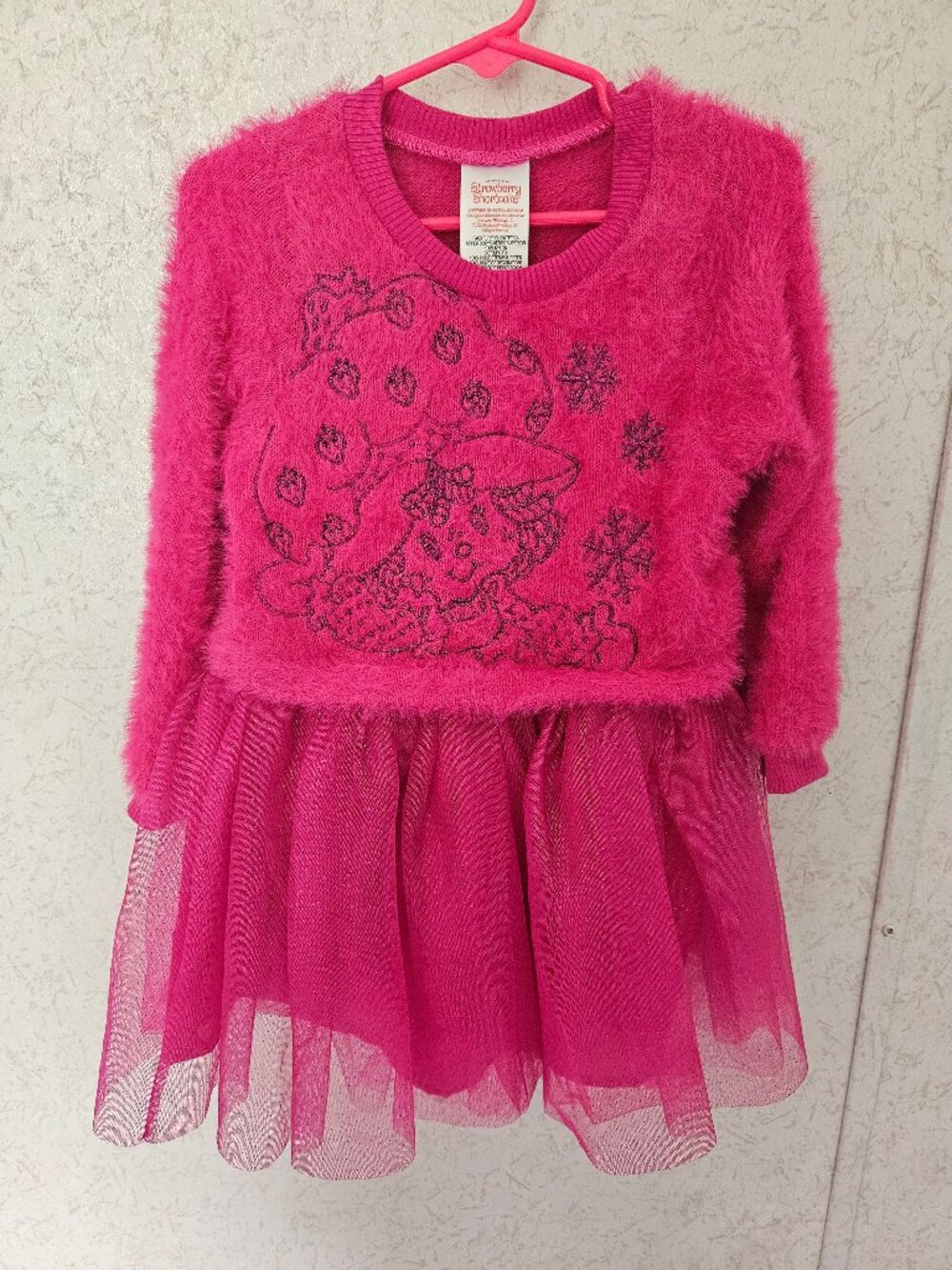 Strawberry Shortcake Girls 3T Pink Fuzzy Sparkle Dress